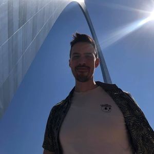 Meet your Posher, Steven